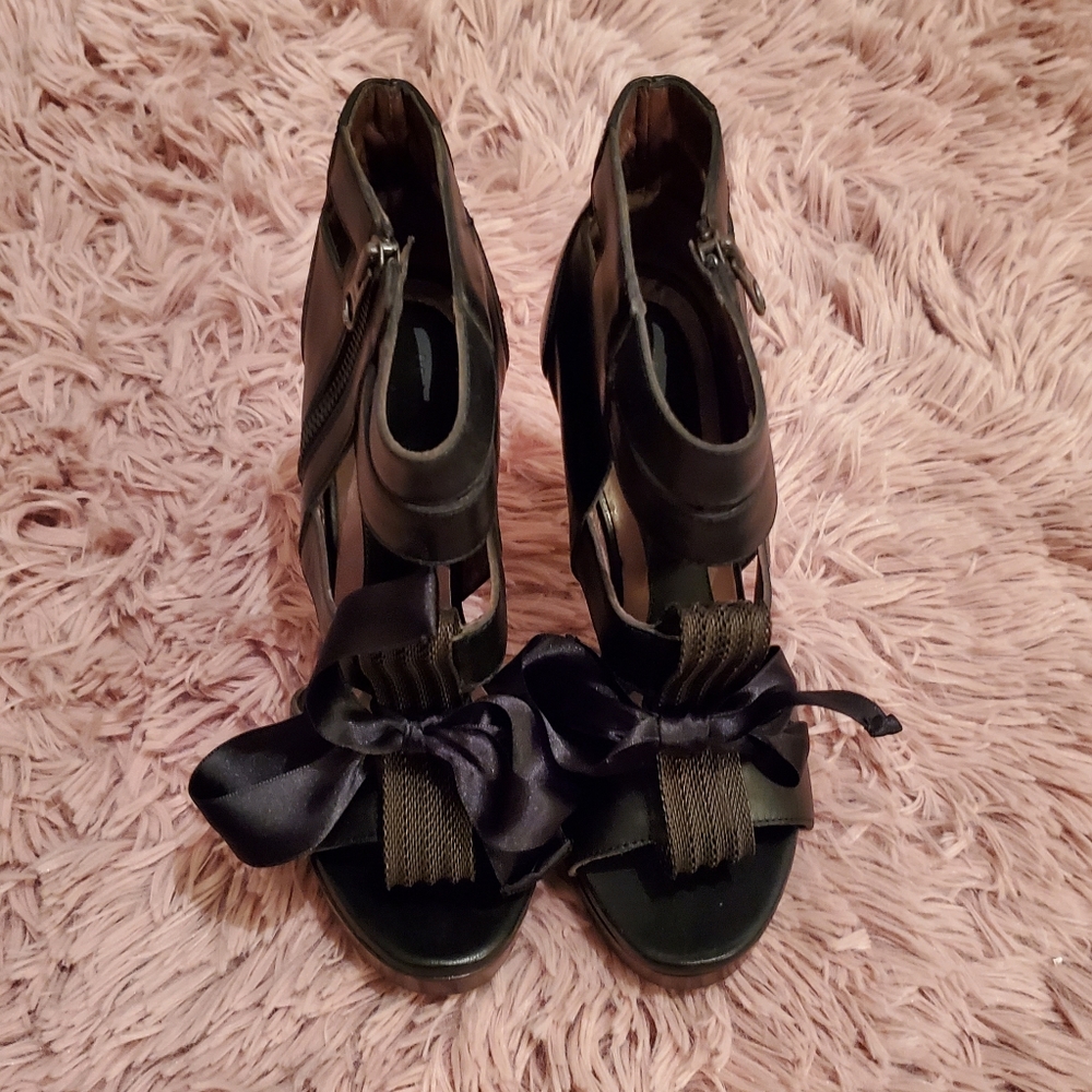 Marni Bow Platform Sandals